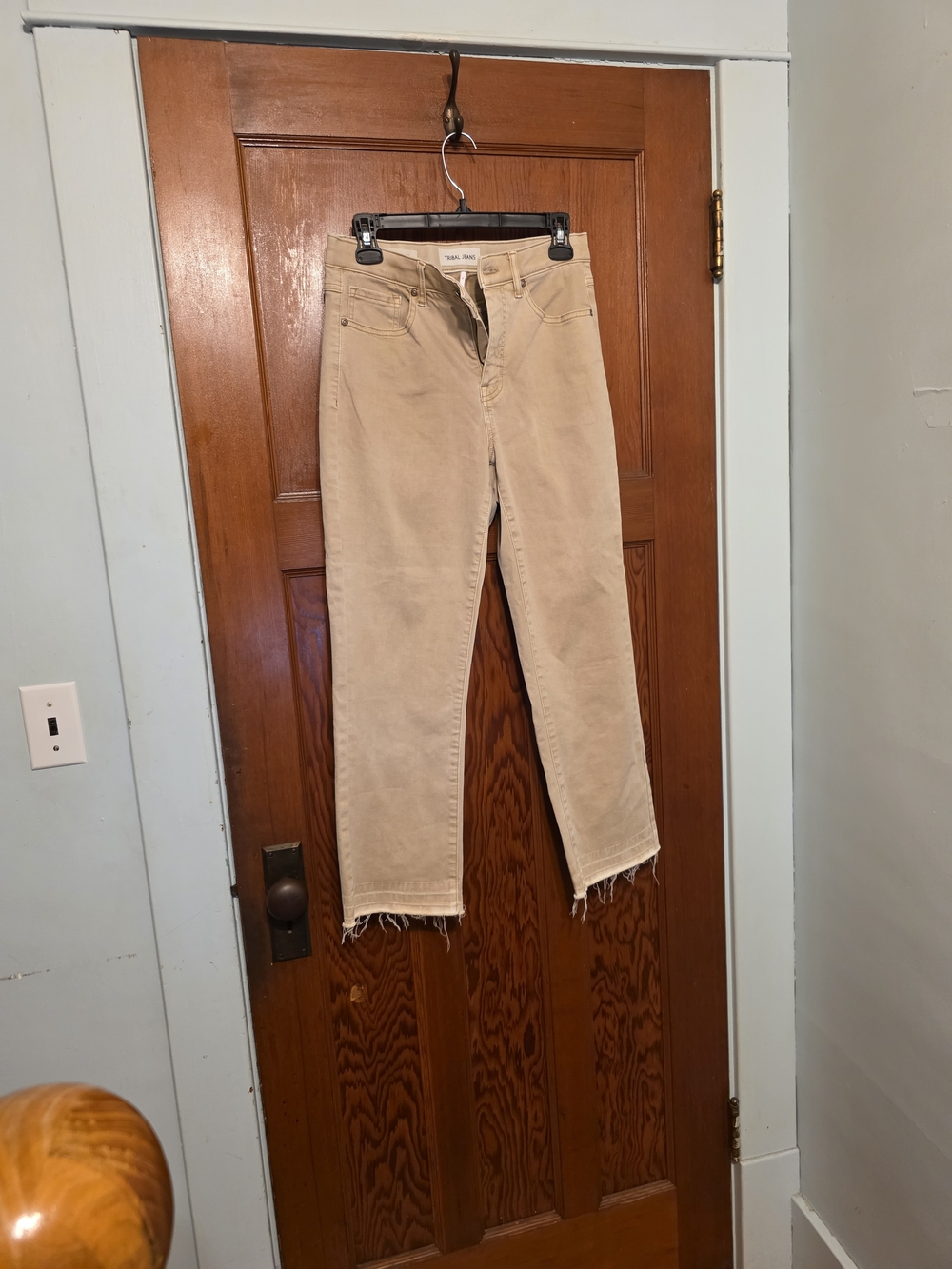 Tribal Beige Cropped Straight-Leg Jeans